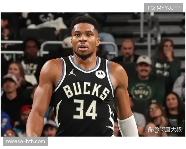 米德尔顿高分助力,雄鹿队取胜关键战 米德尔顿高分助力,雄鹿队取胜关键战