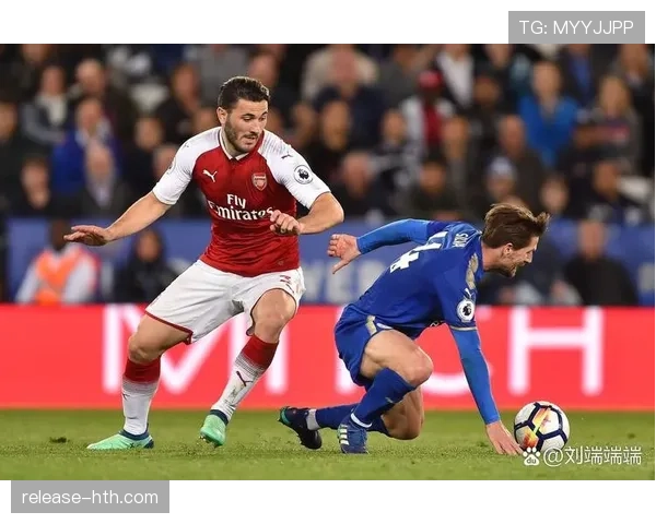 阿森纳欧联杯强势复苏，状态回暖引关注