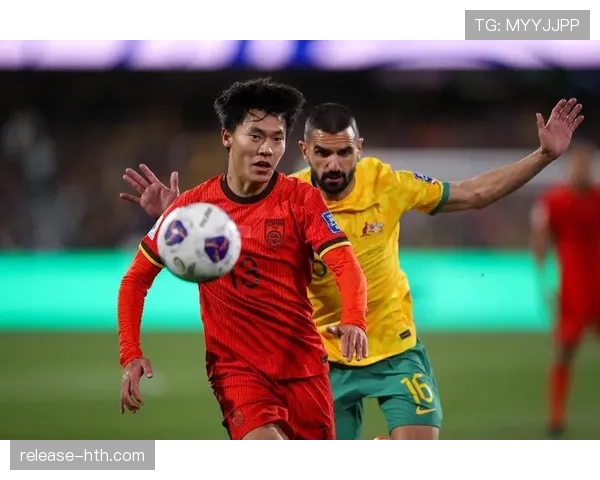 足球新星闪耀赛场，年轻才俊引领未来变革