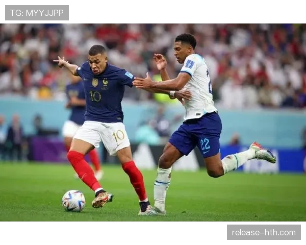 贝林厄姆 vs 德布劳内：当代第一中场之争，组织核心与全能引擎的差距在哪